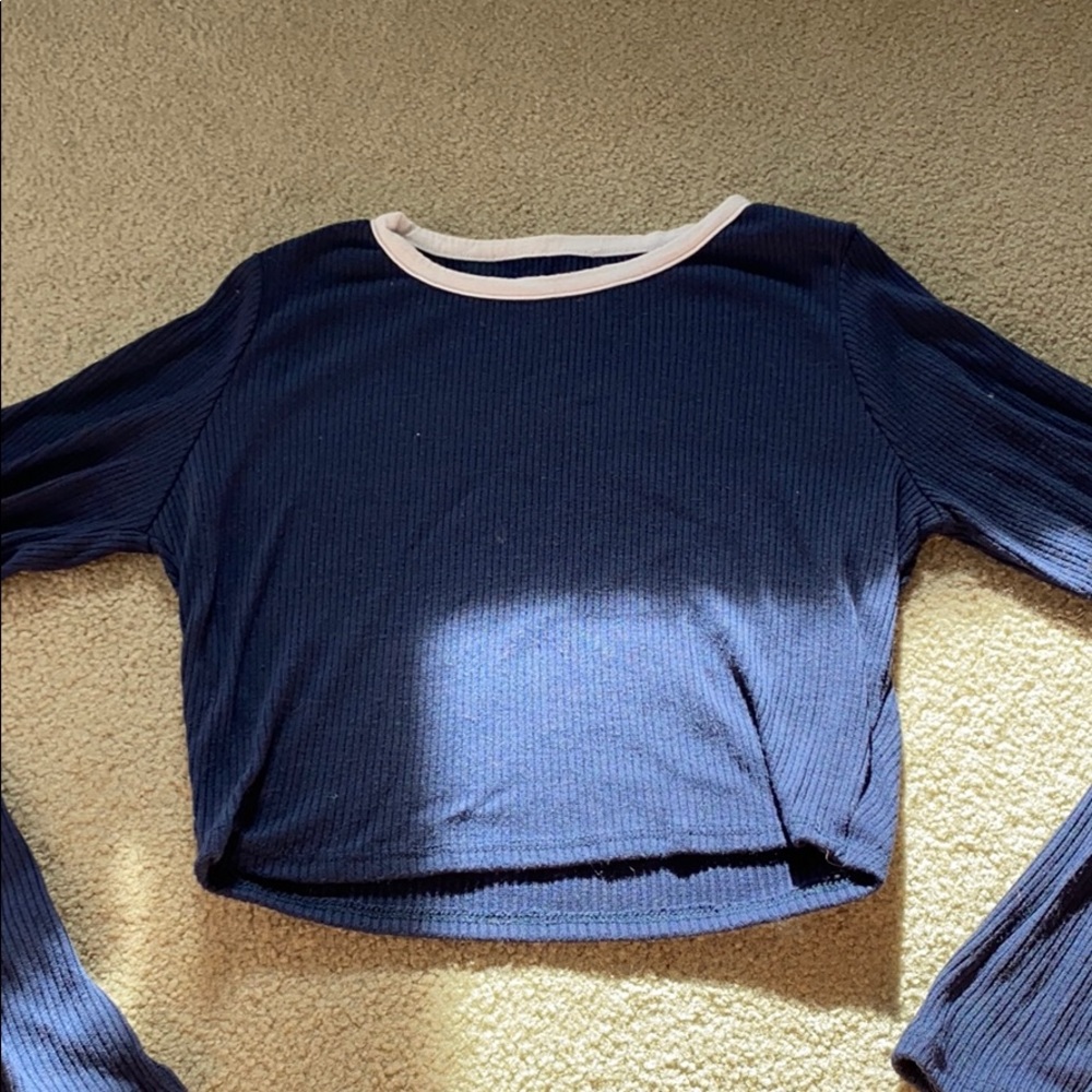 Dark blue cropped long sleeve